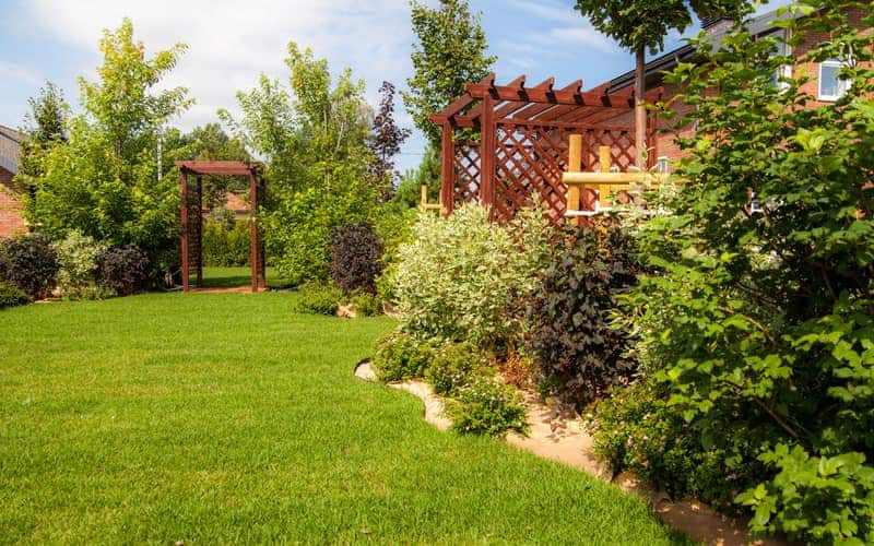 well maintained garden or lawn